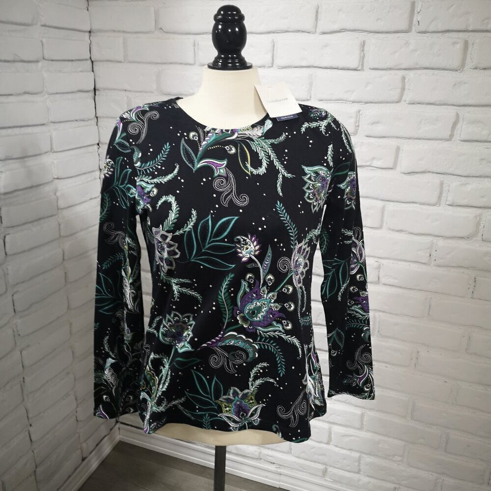 NWT Croft & Barrow Ladies Size Medium Black w/ Flowers Crew Neck T-shirt